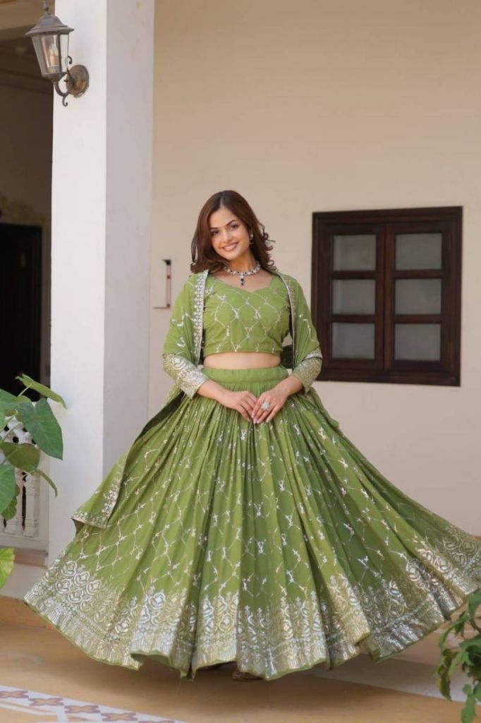 Sn 2335 Designer Embroidered Lehenga Choli