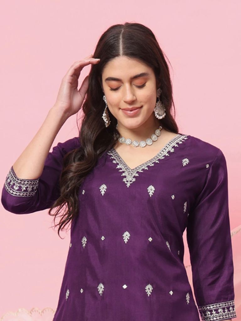 VredeVogel Deewani Kurti Bottom With Dupatta