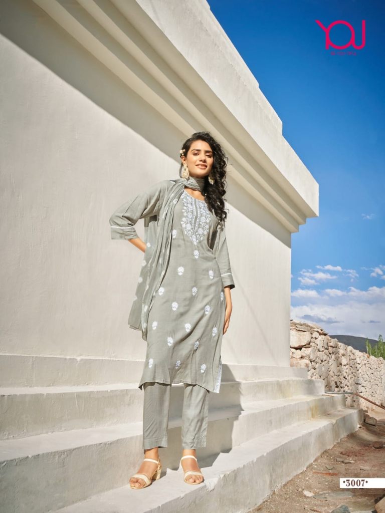 Wanna Aashvi Fancy Regular Wear Rayon Kurti Pant And Dupatta Collection