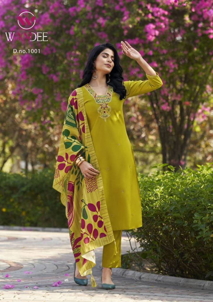 Woodee Miralee Roman Readymade Suit